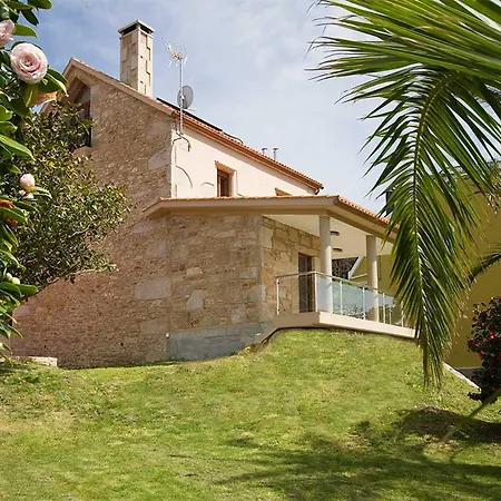 Casa De Pedra O Carballal *