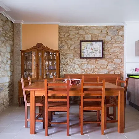 Casa De Pedra O Carballal 別荘