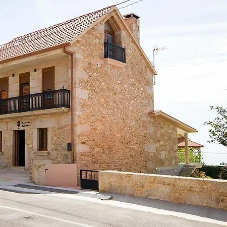 Casa De Pedra O Carballal *