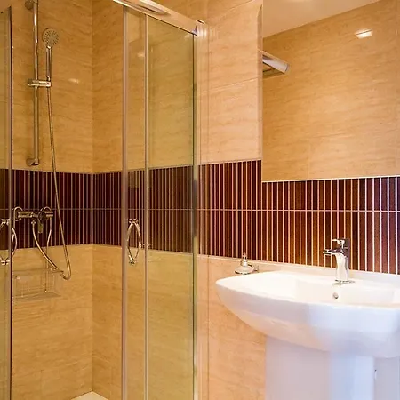 Casa De Pedra O Carballal 別荘