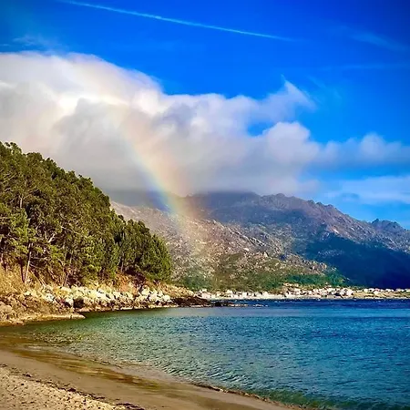Casa De Pedra O Carballal * Ameixenda