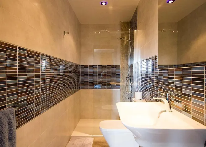 Casa De Pedra O Carballal